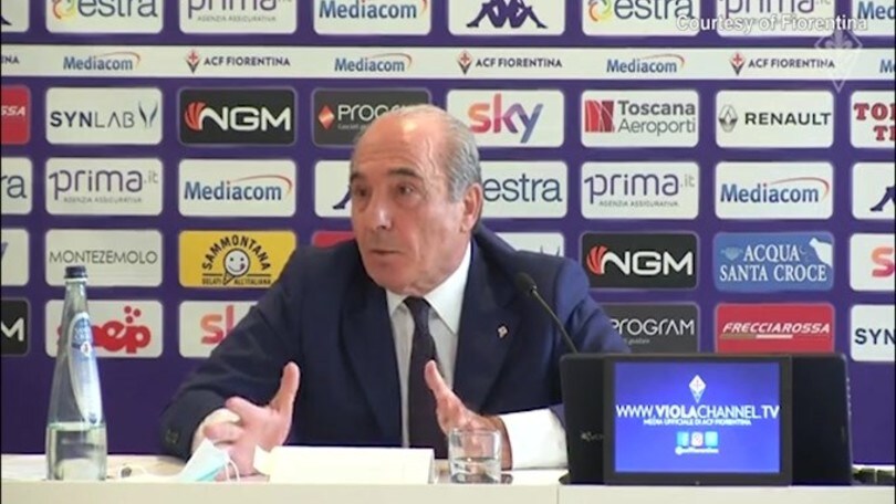 Commisso: "O mi fanno fare lo stadio o non so cosa succede"