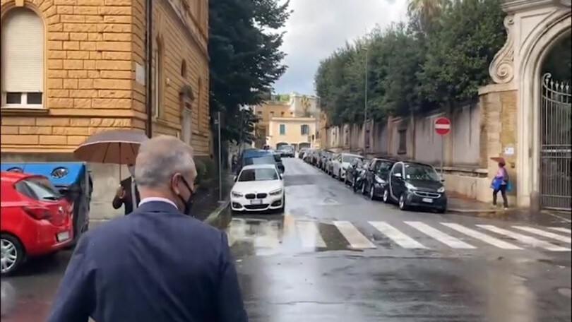 Caso Napoli-Roma, Fienga esce dal tribunale