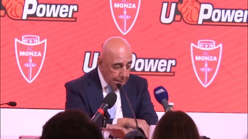 Galliani: "Ho paura che Berlusconi mi dica stop agli acquisti.."