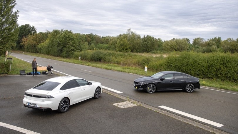 FOTO Nuova 508 Peugeot Sport Engineered