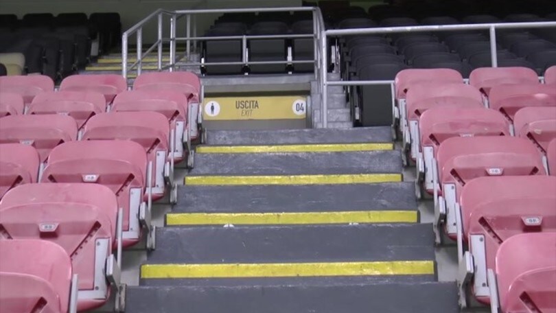 Ministero contrario alla riapertura degli stadi