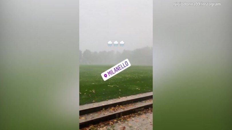 Tromba d'aria a Milanello, il video di Donnarumma