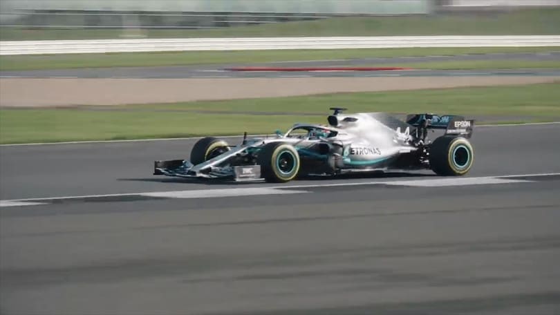 F1, Sochi: Hamilton il più veloce. Altro disastro Ferrari