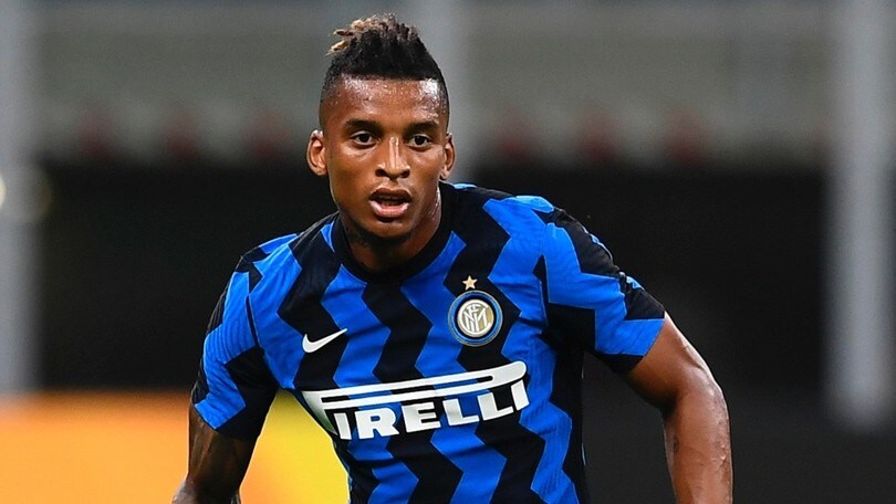 Inter, Dalbert al Rennes: Ausilio conferma. Spazio per Alonso