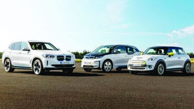 BMW, offensiva europea a tinte elettriche