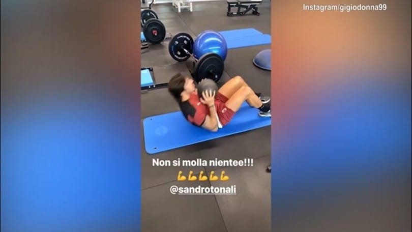 Donnarumma motiva Tonali: "Vai cucciolotto"