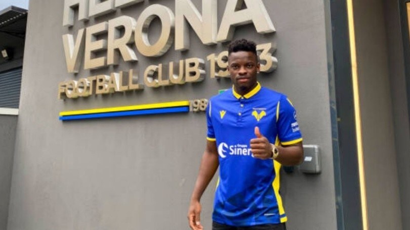 Verona, ufficiale l'acquisto di Ronaldo Vieira