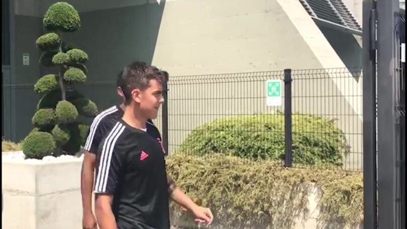 Juve, Dybala "infrange" la quarantena soft per l'Argentina
