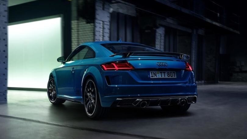Audi TT S Line competition plus, lo stile aumenta con i richiami TTS