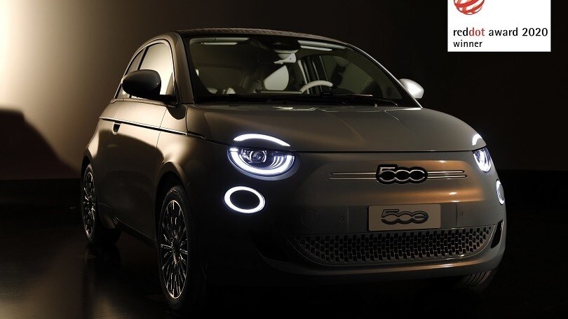 Nuova Fiat 500 elettrica, che successo al "Red Dot Award 2020"