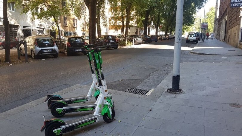 Monopattini elettrici, pericolo o nuova mobilità? Il confronto
