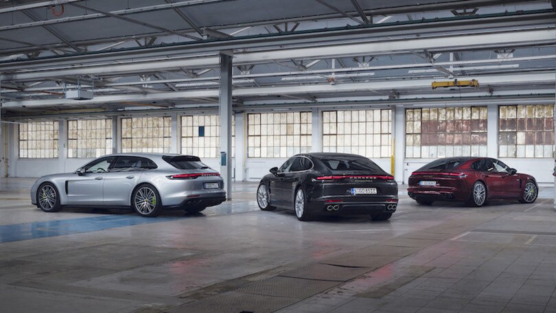 Porsche Panamera, i restyling porta il super ibrido