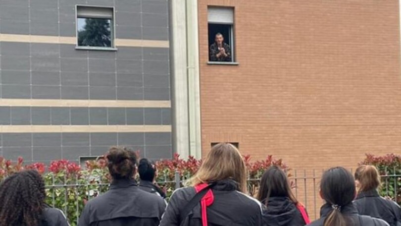 Tempo di Covid: Fenoglio arringa la squadra dalla finestra