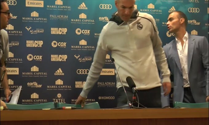 Real Madrid, Raul in lista come sostituto di Zidane