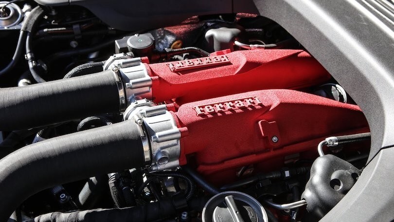 Ferrari, a Fiorano torna a sfrecciare l'ibrido V6