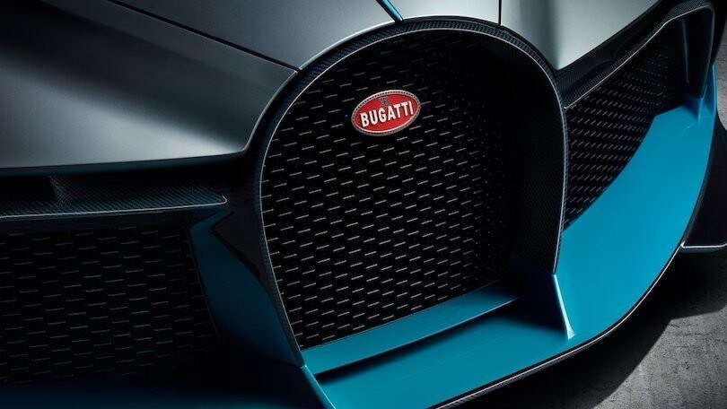 Bugatti, al Paul Ricard gira la nuova hypercar da pista