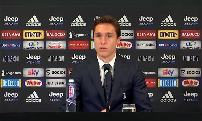 Chiesa: "Juve, che orgoglio vestire questa maglia"