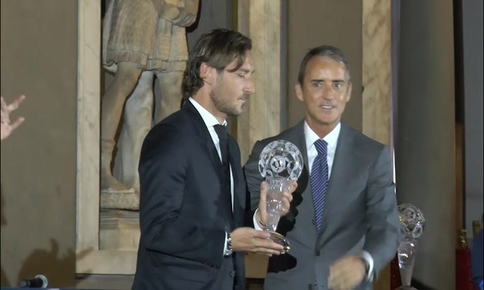 Roma, Francesco Totti positivo al Covid-19