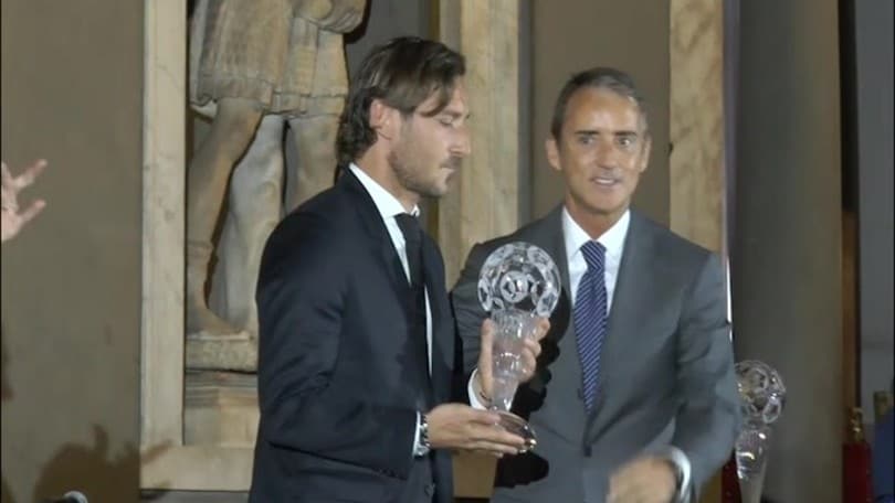Roma, Francesco Totti positivo al Covid-19