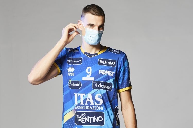 Giannelli partecipa alla campagna per l'uso della mascherina