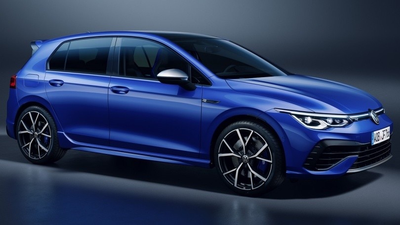 Nuova Volkswagen Golf R: gli scatti