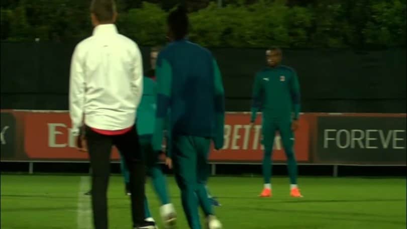 Milan, allenamento di rifinitura con il Lille in testa