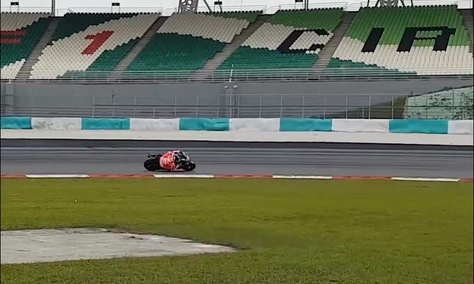MotoGp: Pol Espargarò in pole a Valencia