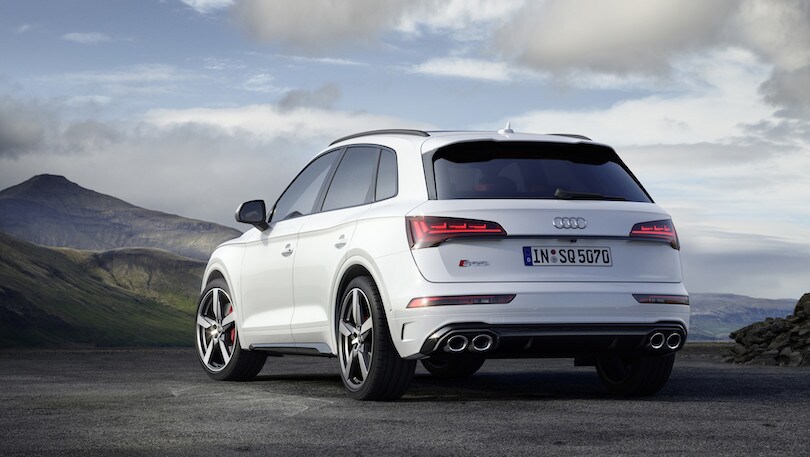 Audi SQ5 restyling: foto