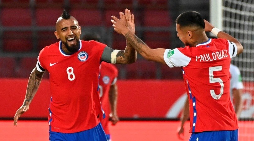 Una doppietta di Vidal trascina il Cile contro il Perù, ok il Brasile