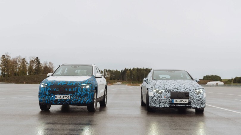 Mercedes EQA e EQS, il video anteprima del SUV e dell'ammiraglia elettrici
