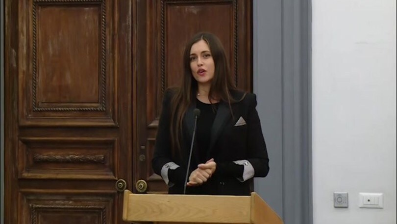 Amra Dzeko: "Ho ritenuto giusto spendermi per questa nobile causa"