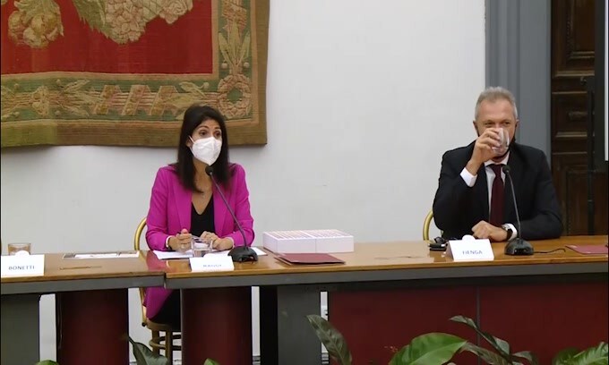 Virginia Raggi: "Stadio Roma? Entro Natale un bel regalo ai tifosi"