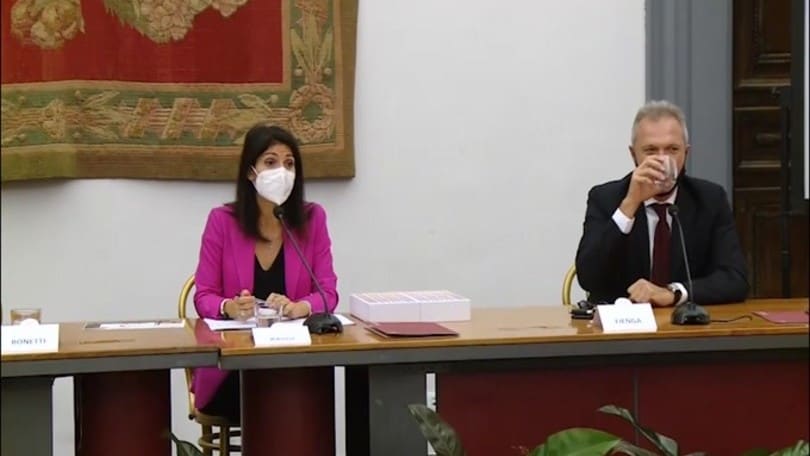 Virginia Raggi: "Stadio Roma? Entro Natale un bel regalo ai tifosi"