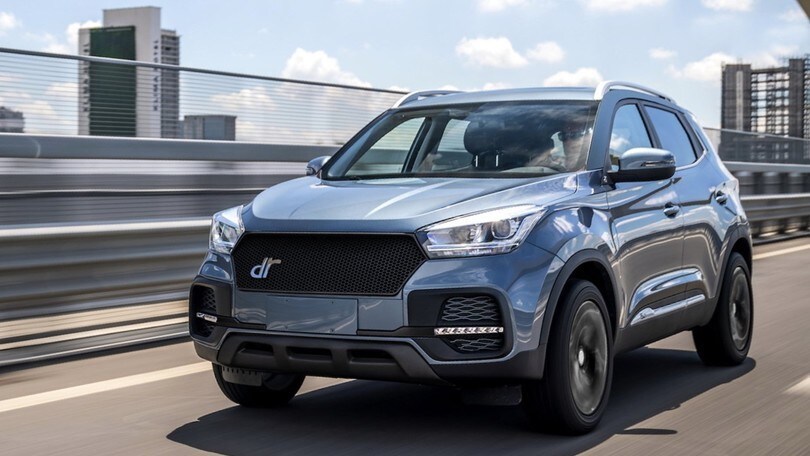 DR 5.0, il SUV low cost con il doppia frizione
