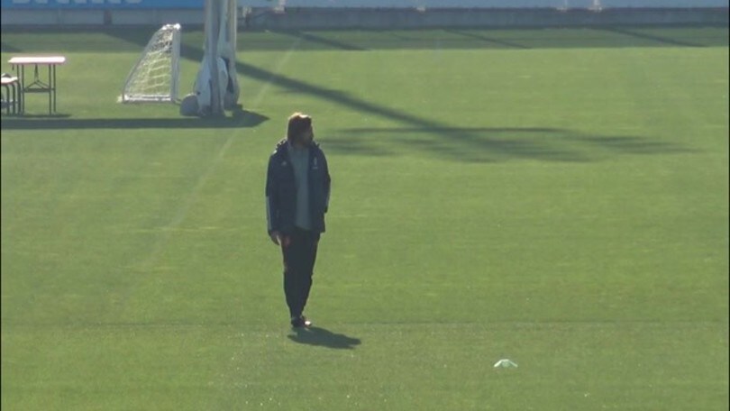 Juve, Andrea Pirlo e la squadra in campo per preparare la Champions