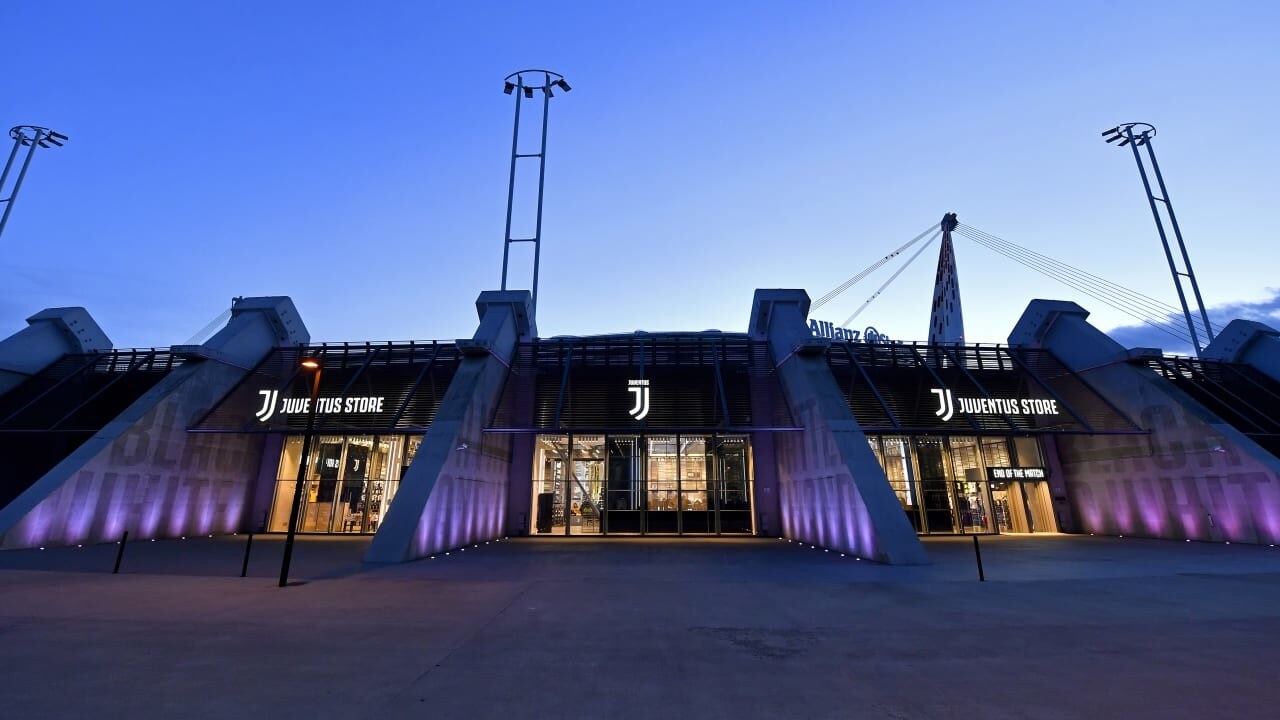 Juventus e Covid: i dirigenti donano le ferie per aiutare i dipendenti degli store
