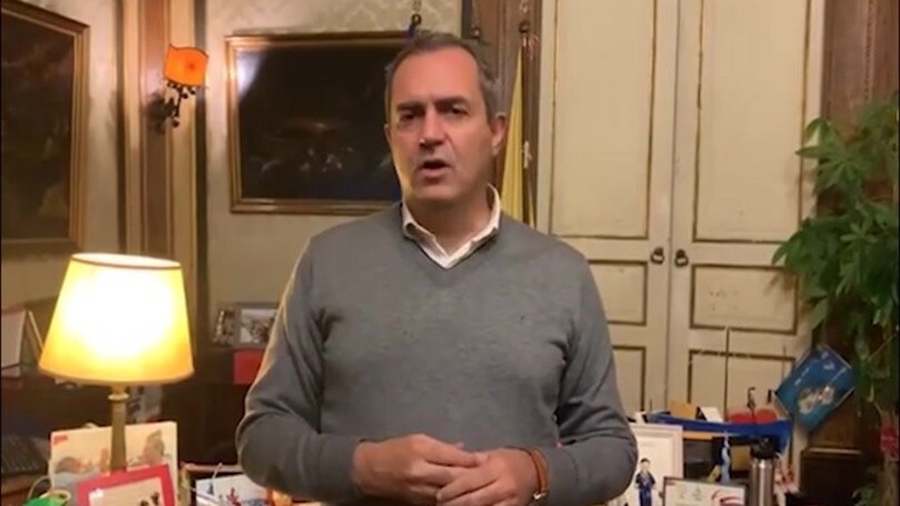 De Magistris omaggia Maradona: "Lui è Napoli"