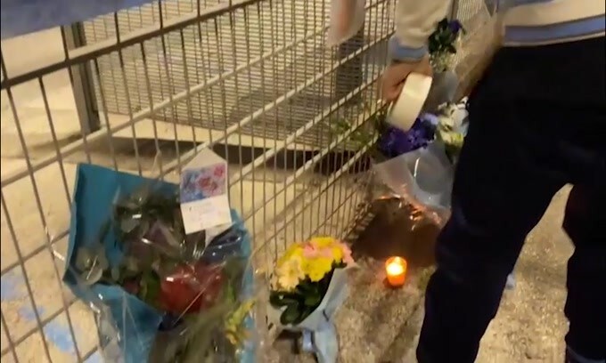 Lo striscione al San Paolo per Diego: "O Re immortale"