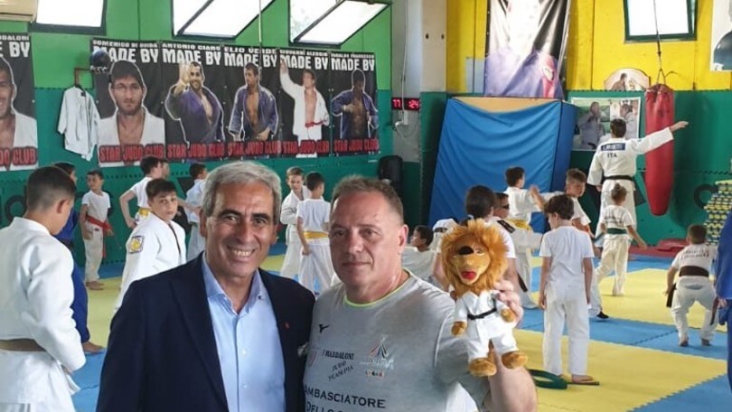 Gianni e Pino Maddaloni a Scampia: sport e inclusione