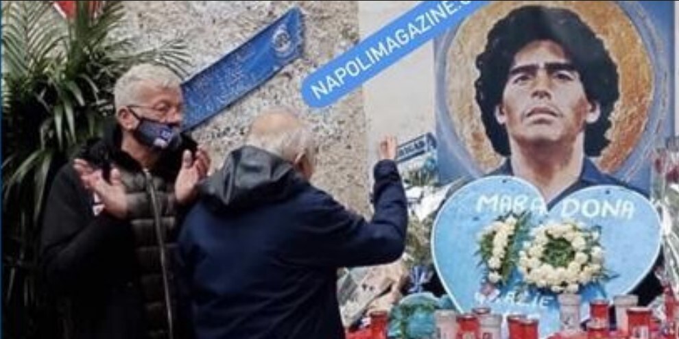 Maradona, Ferlaino rende omaggio al Pibe de Oro ai Quartieri Spagnoli