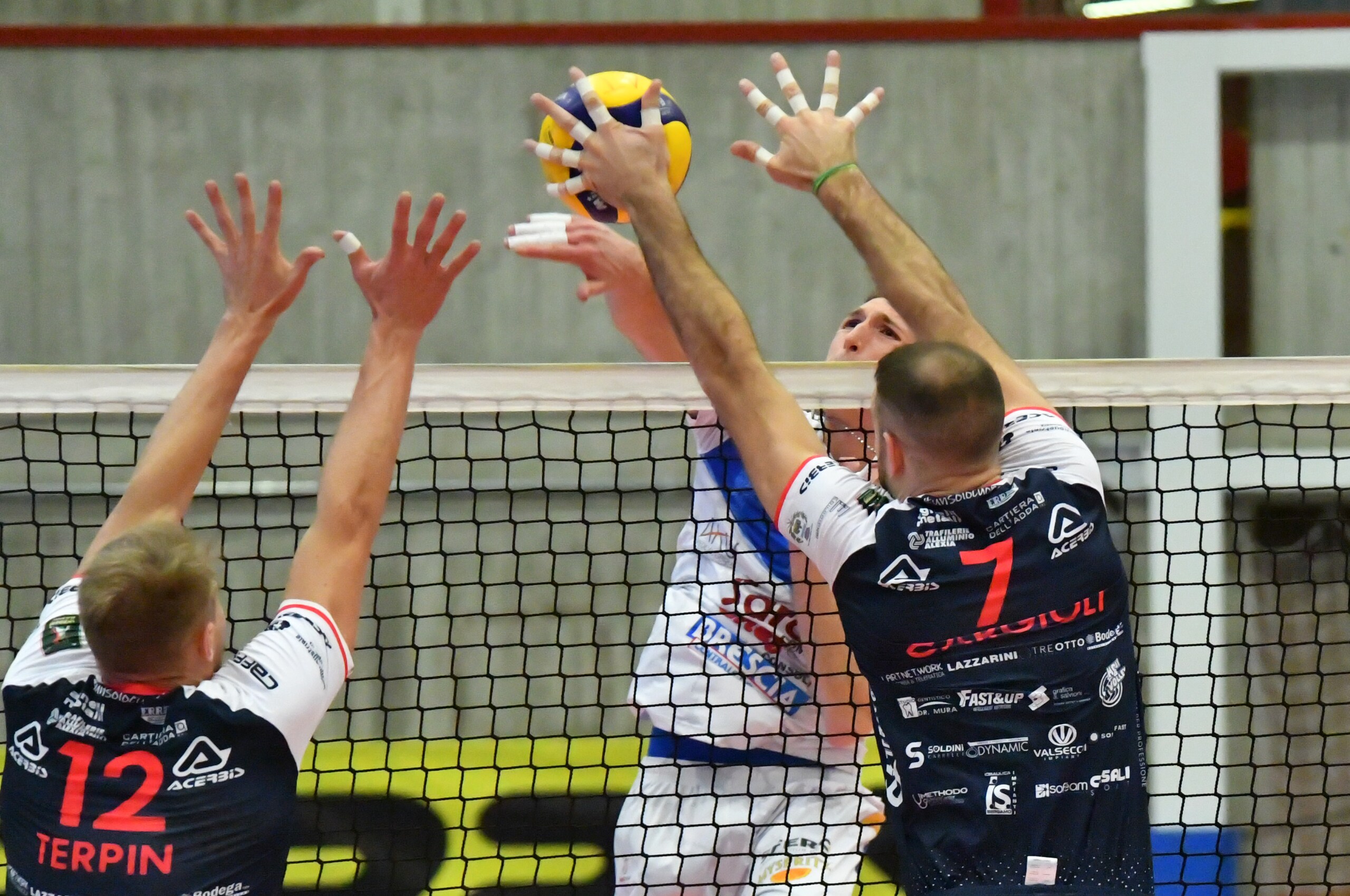 Ortona vola, Cuneo batte e scavalca Santa Croce