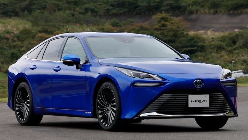 Nuova Toyota Mirai, arriva in Europa la 2° generazione della berlina ad idrogeno