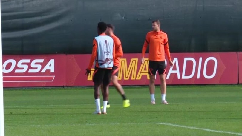 Roma, il piano per recuperare Dzeko