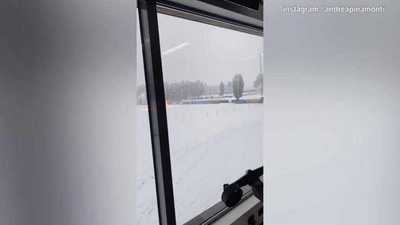 Inter, ad Appiano scende la neve