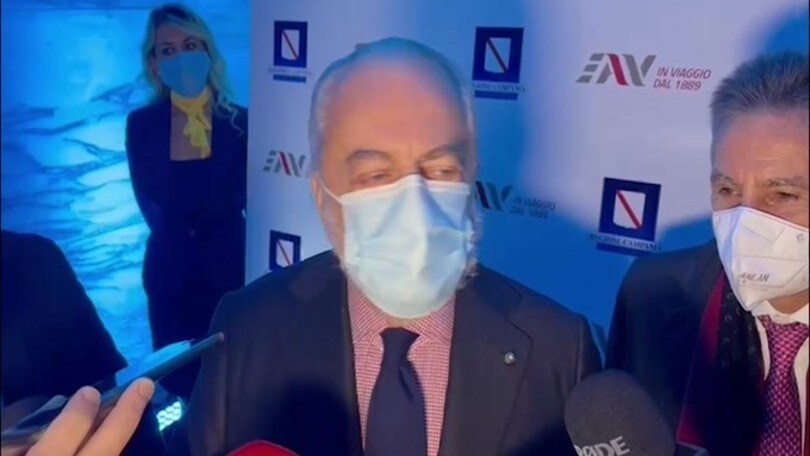 De Laurentiis: "Giusto dedicare stadio a Maradona"