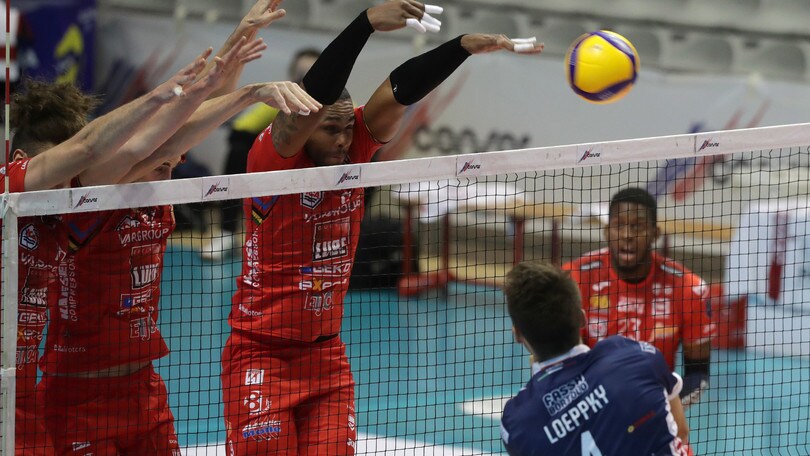 La Lube trema poi vince in rimonta a Ravenna