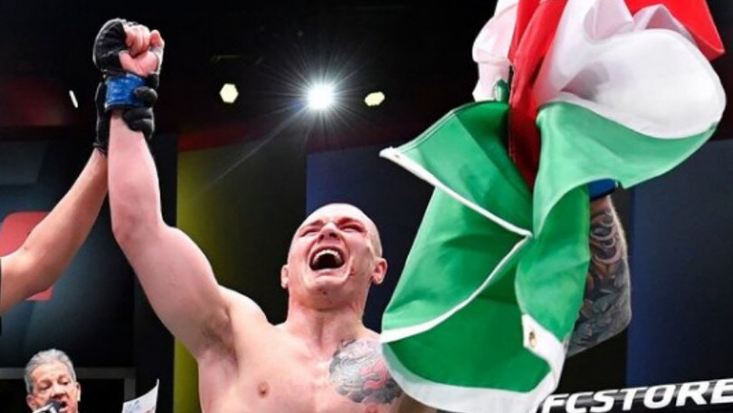 UFC, Vettori vince ancora. Battuto il numero 4 del ranking dei pesi medi