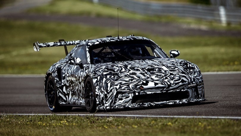 Nuova Porsche 911 GT3 Cup, pronta per correre in pista
