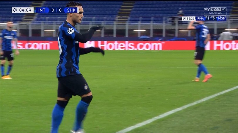 Inter, Lautaro Martinez sostituito: gestaccio a Conte