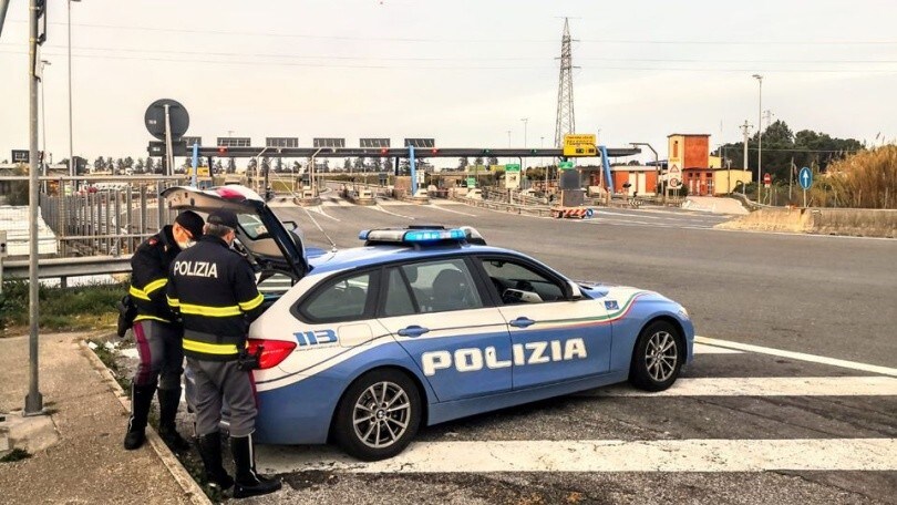 Dpcm Natale: multe fino a 1000 euro per chi si sposta tra comuni